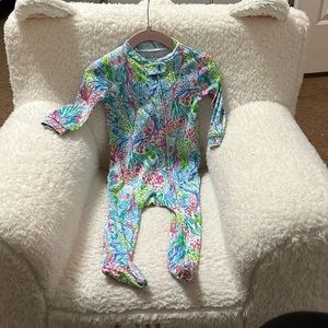 Lilly pulitzer infant pajama 6-9 months euc